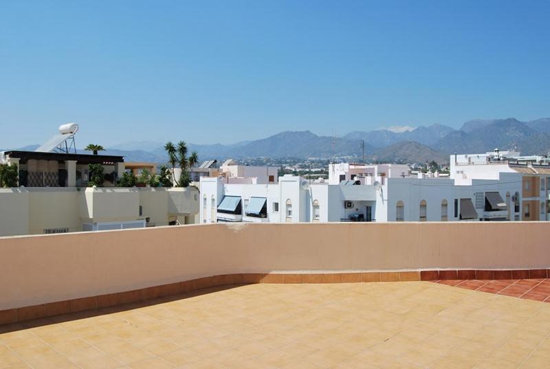 Apartamento Centro De Нерха Экстерьер фото